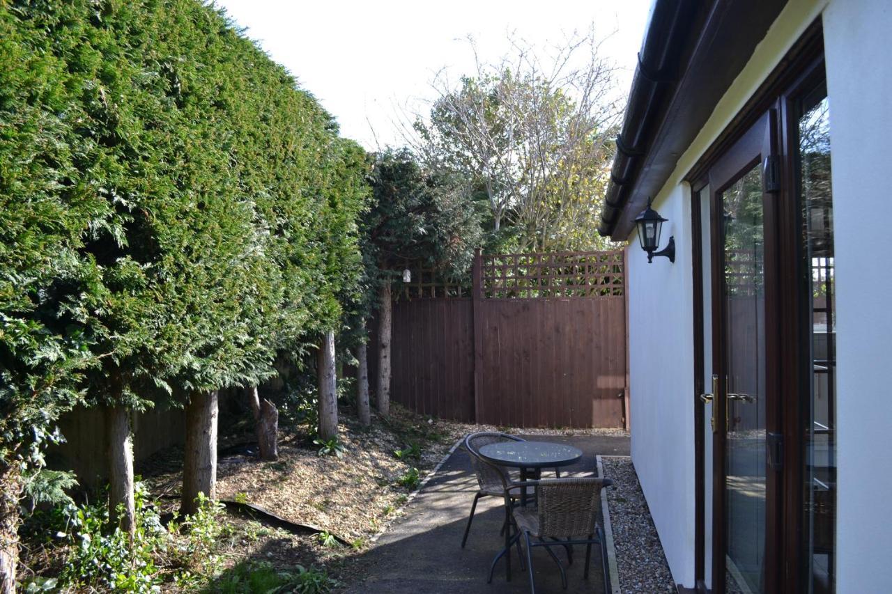 Number 2, Lytton Tree Lodge, Reydon, Southwold エクステリア 写真