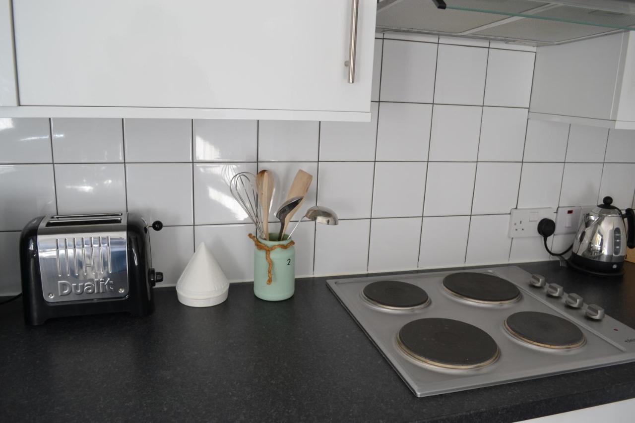 Number 2, Lytton Tree Lodge, Reydon, Southwold エクステリア 写真