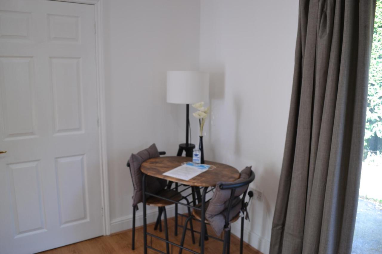 Number 2, Lytton Tree Lodge, Reydon, Southwold エクステリア 写真